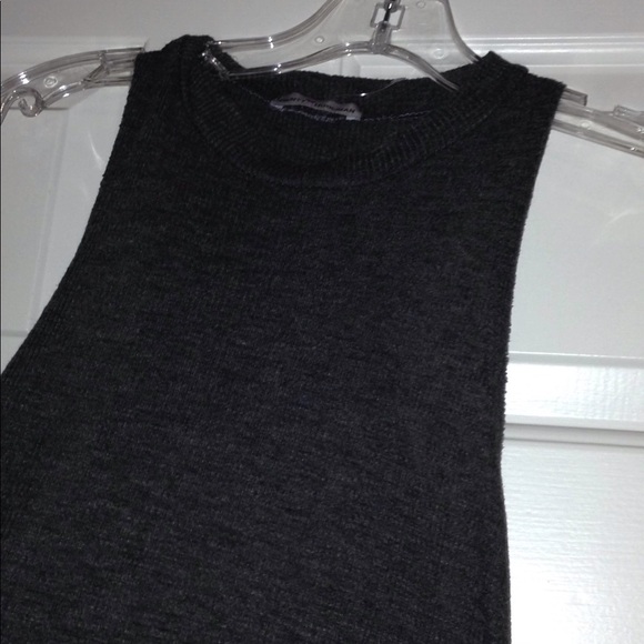 Ribbed grey tank - Picture 2 of 2